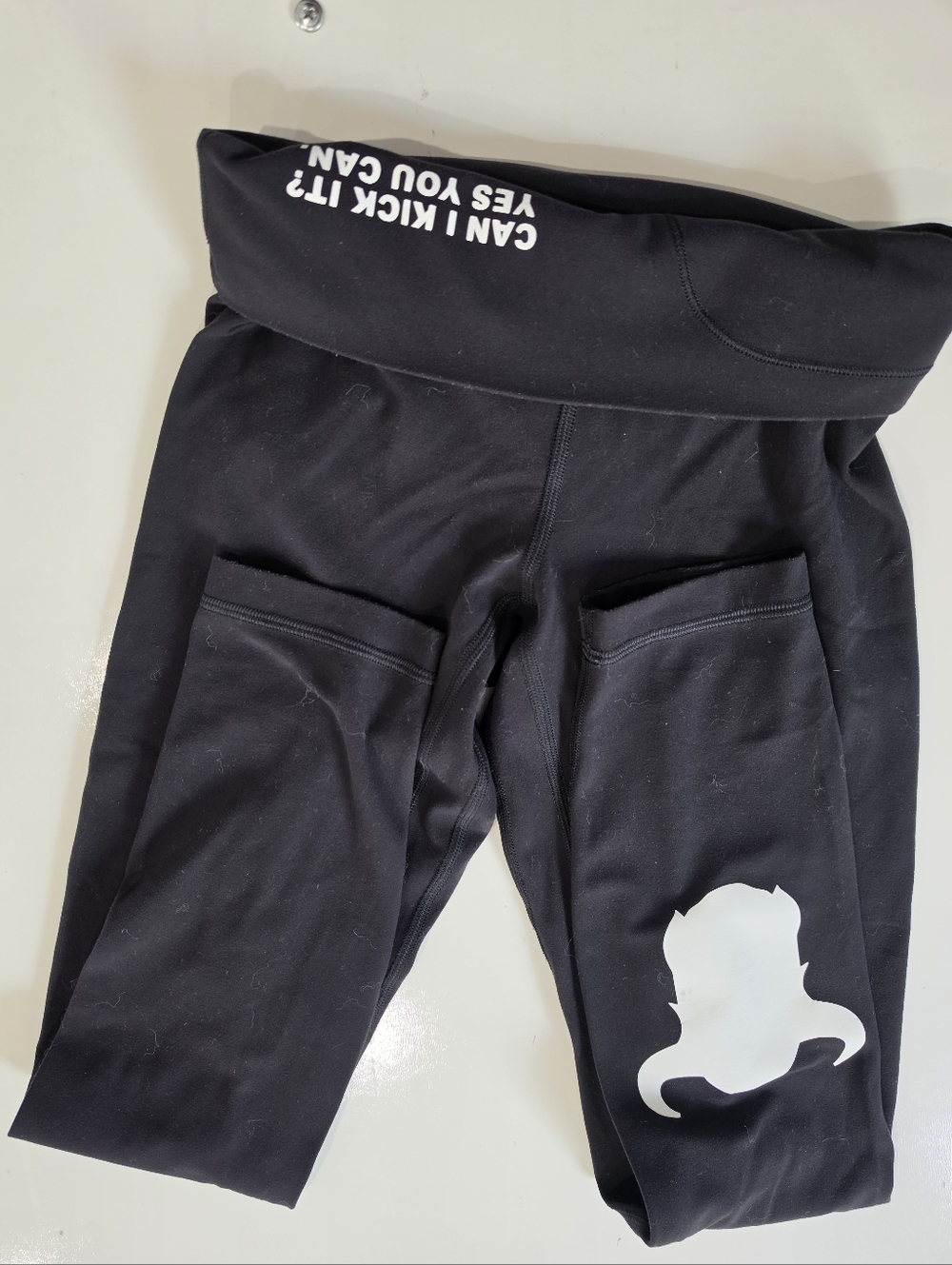 Lululemon Custom Can I Kick It Bull Folding High Waist Leggins Like New Size 4